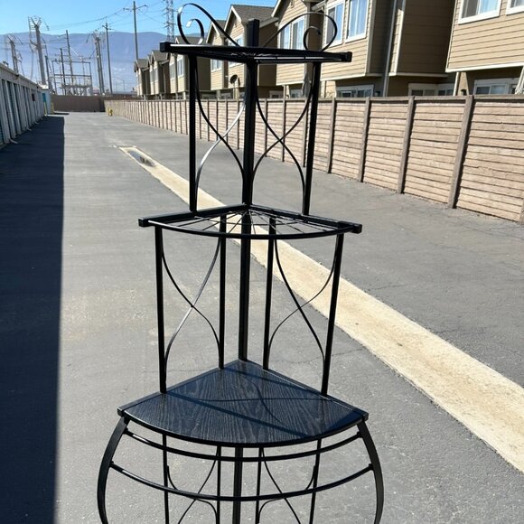 Black 4 Tier Corner Shelf...(Soledad CA area & Surrounding ONLY For Pick Up) - Picture 1 of 2